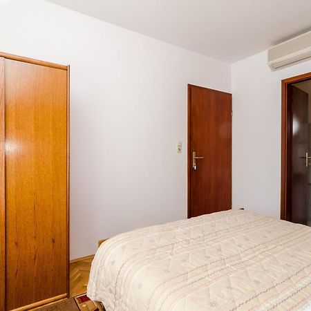 Guesthouse Moretic Орашац Стая снимка